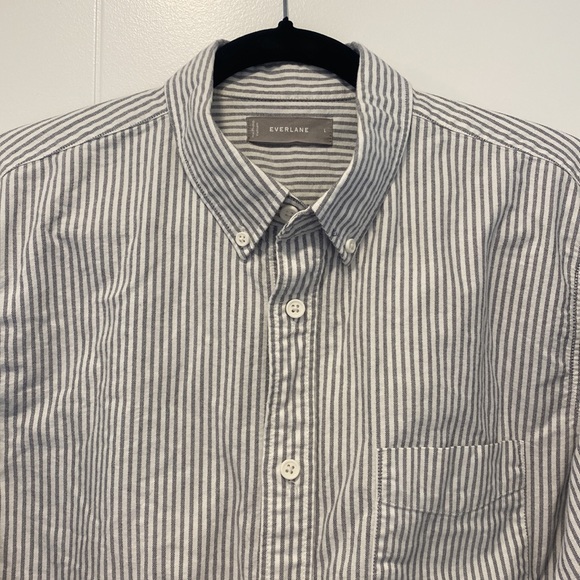 Everlane Slim Fit Oxford - Picture 2 of 3